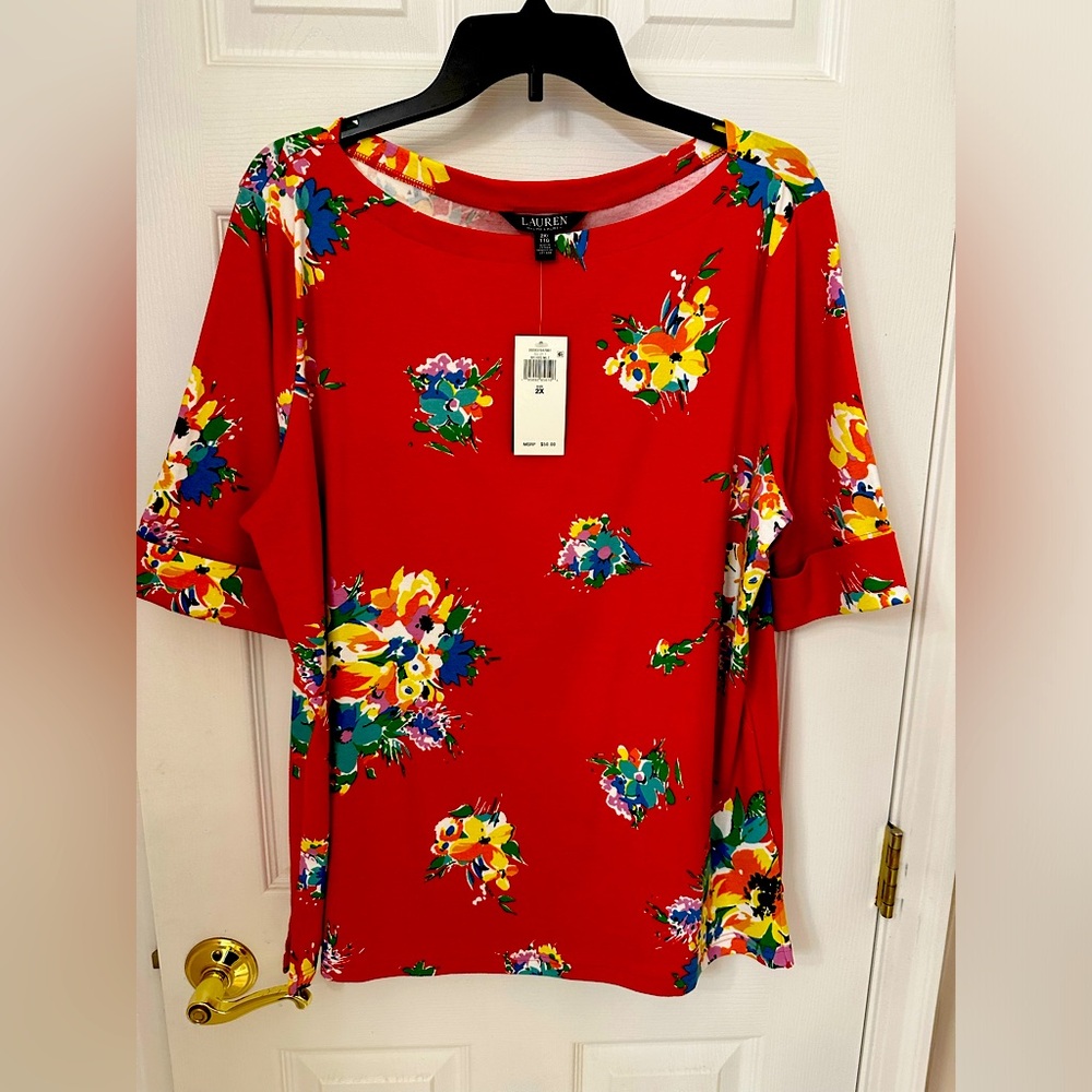 Lauren Ralph Lauren summer tee.  Never worn!